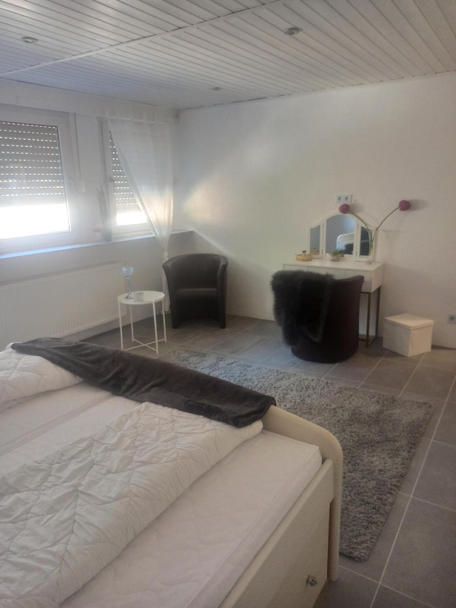 Appartement Riesling à Hatzenport Extérieur photo